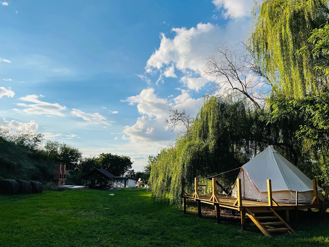 Cazare in Baile Felix - WINE ROAD GLAMPING CUVIN - Cuvin