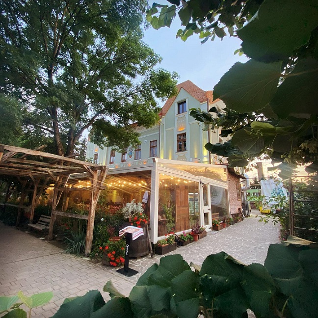 Cazare in Baile Felix - CONACUL SFANTUL SAVA  BRANCOVICI - Ineu