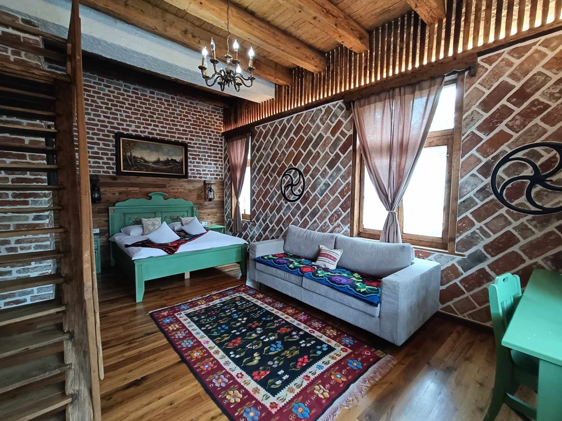 Cazare in Baile Felix - CONACUL SFANTUL SAVA  BRANCOVICI - Ineu