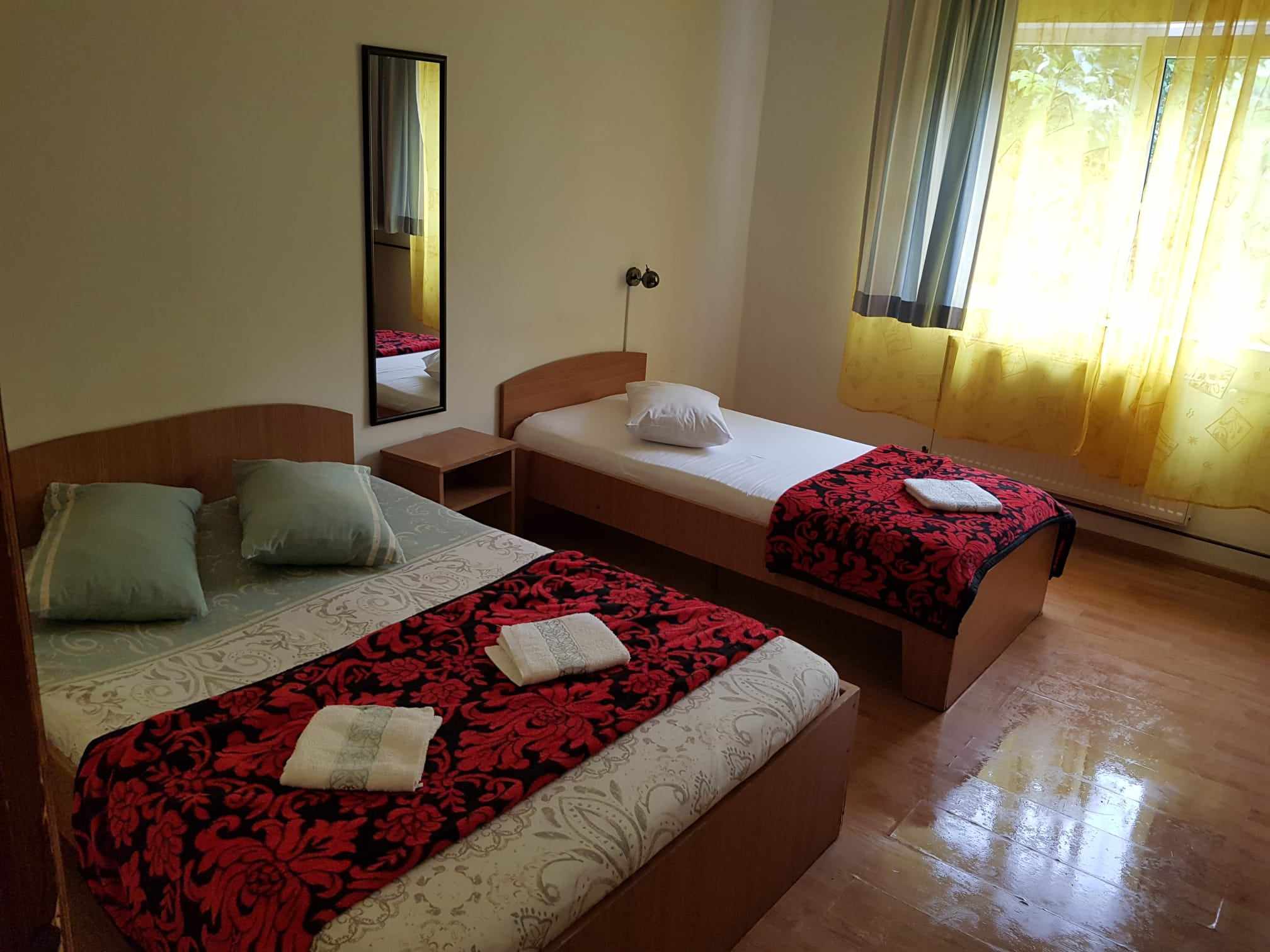 Cazare in Baile Felix - HOSTEL MOARA  CU  NOROC - Arad