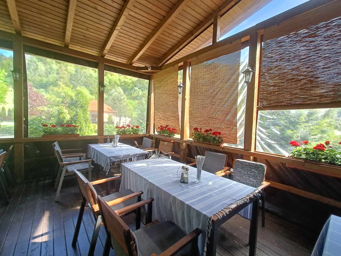 Cazare in Baile Felix - HOTEL PARC MONEASA - Statiunea Moneasa