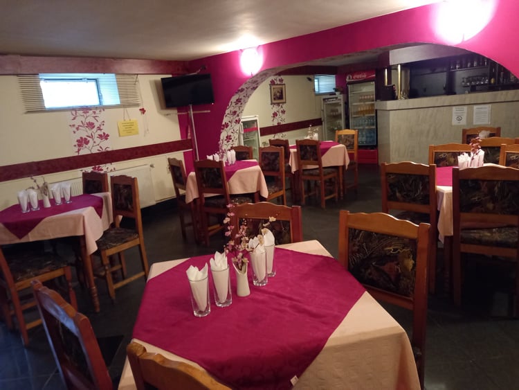 Cazare in Baile Felix - VILA QUEEN - Arad Cazare in Baile Felix - VILA QUEEN - Arad